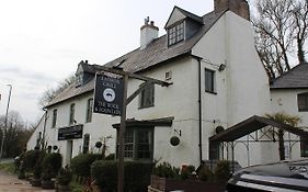 Rock & Fountain Inn Penhow